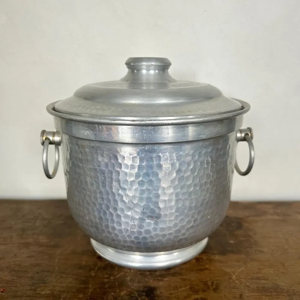 Mid Century Hammered Aluminum Ice Bucket with Lid, Vintage Barware Home Bar Cart
